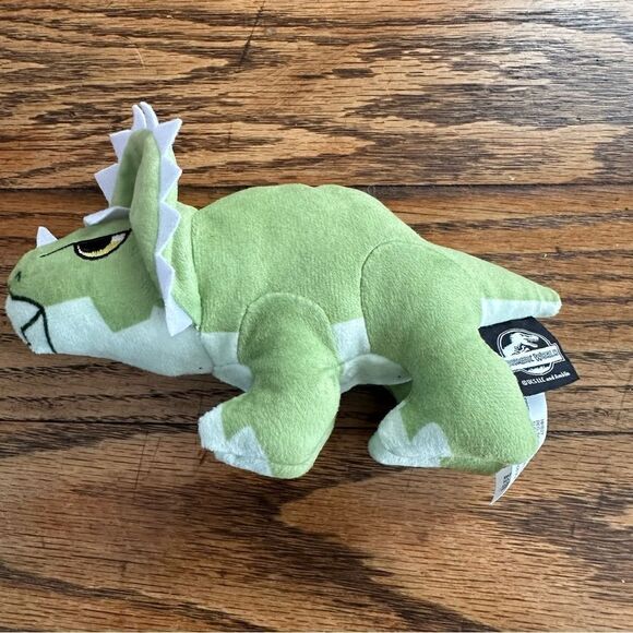 Jurassic World‎ Triceratops Dinosaur Plush 7" Stuffed Kids Toy Mattel - Picture 1 of 7